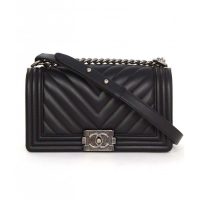 chanel_boy_chanel_handbag_in_chevron_quilted_calfskin_leather-black_2__1