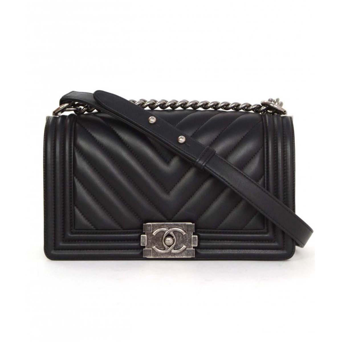 Chanel Boy Chanel Handbag in Chevron Quilted Calfskin Leather-Black - LULUX