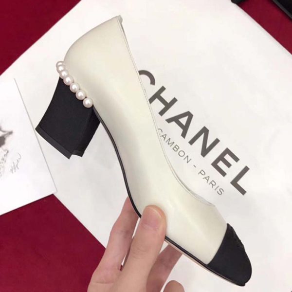 chanel_women_pumps_lambskin_grosgrain_shoes_white_2_