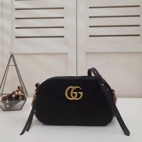 gucci_gg_women_gg_marmont_velvet_small_shoulder_bag-black_4_