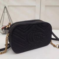 gucci_gg_women_gg_marmont_velvet_small_shoulder_bag-black_3_