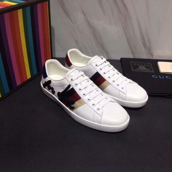 gucci_men_ace_embroidered_sneaker_shoes_in_leather_with_sylvie_web-white_3__1