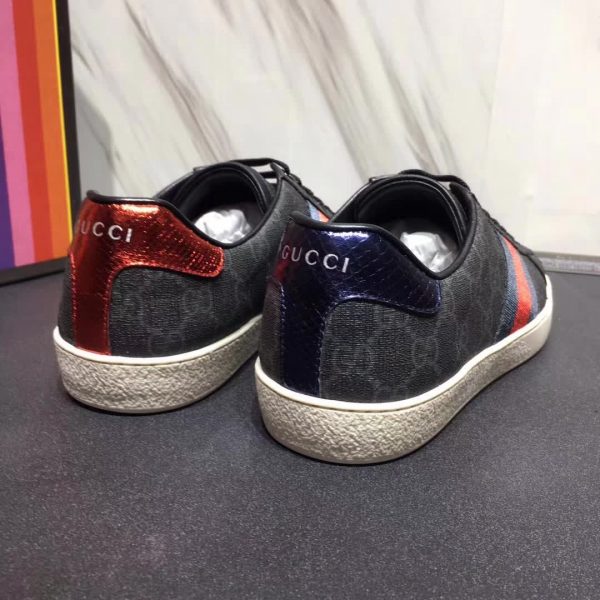 gucci_men_ace_gg_supreme_canvas_sneaker_shoes-gray_10__1