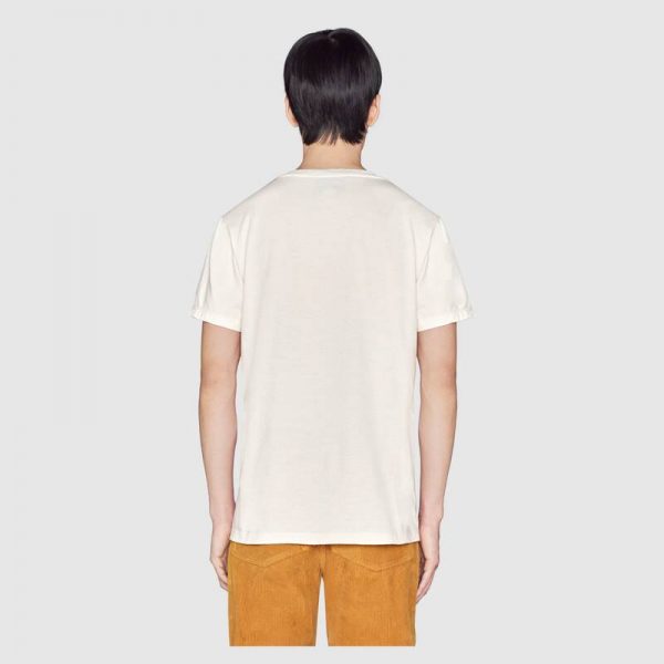 gucci_men_oversize_t-shirt_with_gucci_logo_and_rabbit-beige_6_