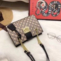 gucci_padlock_small_gg_supreme_canvas_shoulder_bag_with_printed_bees_2_