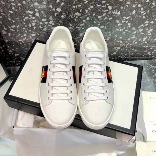 gucci_unisex_ace_embroidered_sneaker_with_iconic_gold_embroidered_bee-white_2_