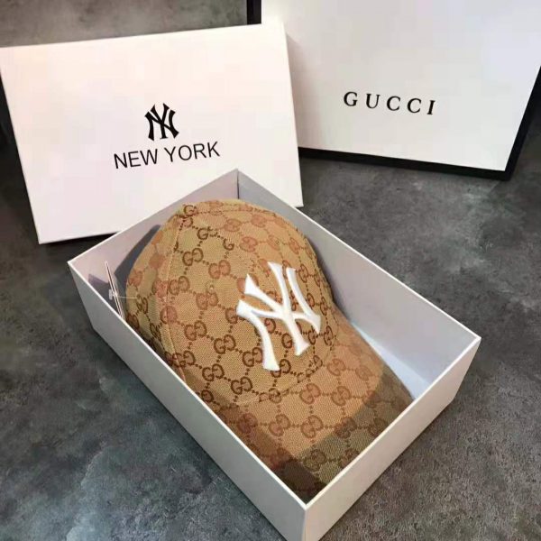 gucci_unisex_baseball_hat_with_ny_yankees_patch-brown_8_