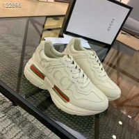 gucci_unisex_rhyton_gucci_logo_leather_sneaker-beige_4_