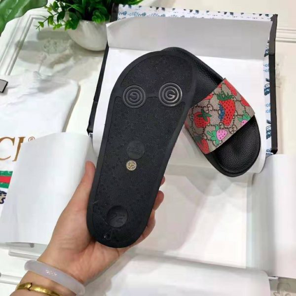 Gucci strawberry slide sandal store