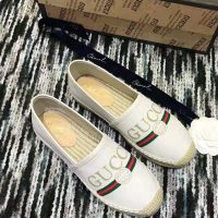 gucci_women_gucci_logo_canvas_espadrille_2cm_platform-beige_1_