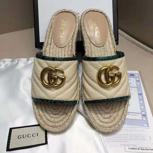 gucci_women_online_exclusive_chevron_raffia_espadrille_slide_with_double_g-sandy_4_