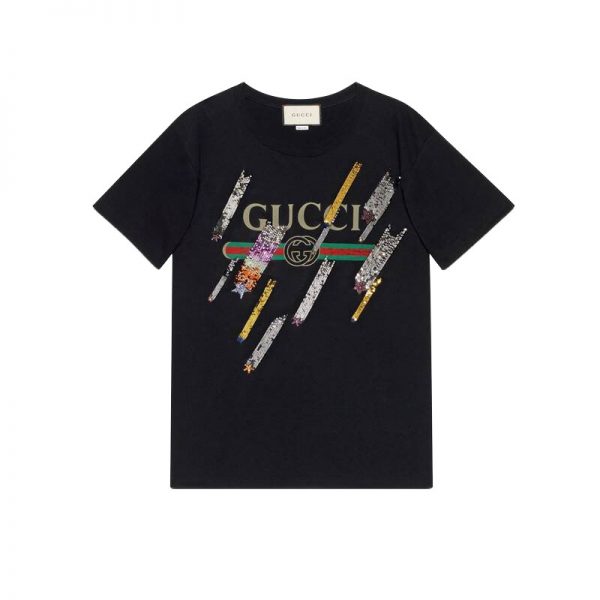 gucci_women_oversize_t-shirt_with_gucci_logo_and_shooting_stars-black_4_