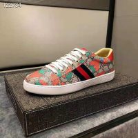 gucci_women_s_ace_gg_gucci_strawberry_sneaker_in_gg_supreme_canvas_in_2cm_height-brown_1_