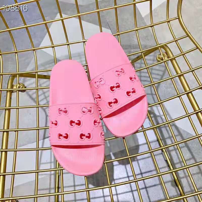Gucci Women’s Rubber GG Slide Sandal-Pink