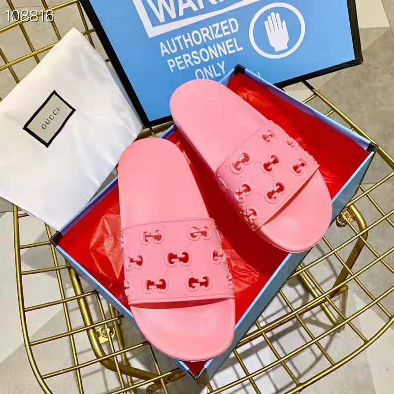 Gucci Women’s Rubber GG Slide Sandal-Pink