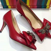 gucci_women_shoes_leather_mid-heel_pump_with_bow_30mm_heel-red_2__2_1