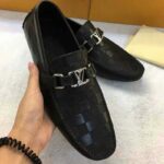 Louis Vuitton LV Men Hockenheim Moccasin Shoes Black - Image 4