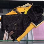 Louis Vuitton LV Timeless Stole Scarf in Cashmere – Image 7