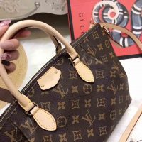 louis_vuitton_lv_turenne_pm_handbag_m48813