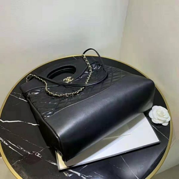 Chanel Women 31 Shopping Bag in Calfskin Leather-Black (8)