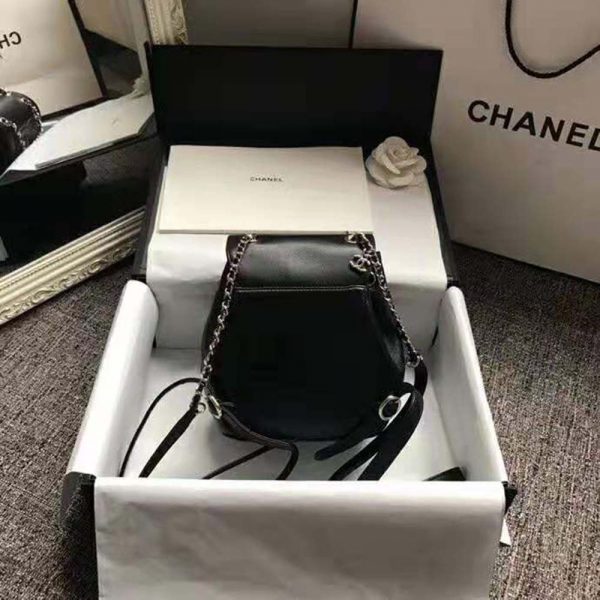 Chanel Women Backpack in Lambskin Leather-Black (7)