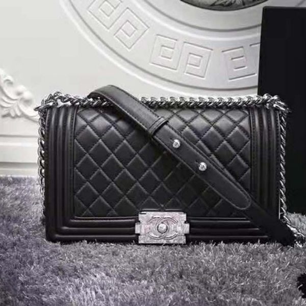 Chanel Women Boy Chanel Handbag in Calfskin Leather-Black (2)