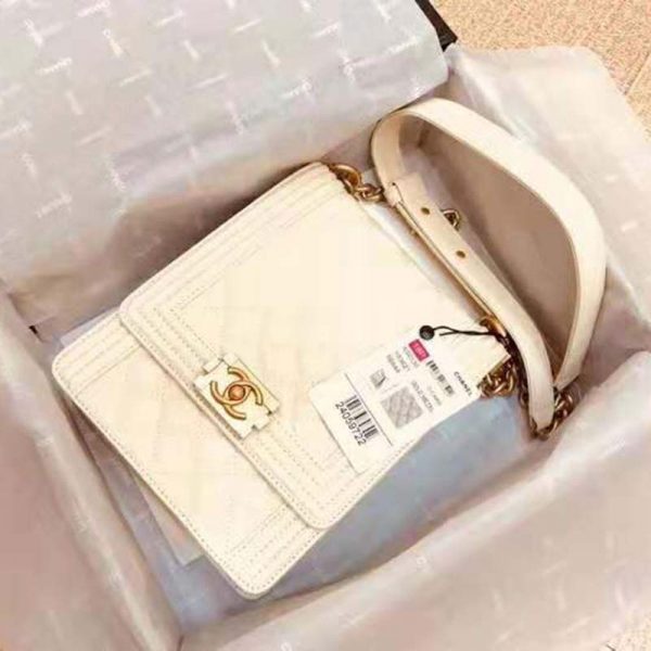 Chanel Women Boy Chanel Handbag in Grained Calfskin Leather-Beige (2)