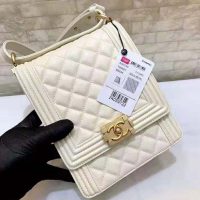 Chanel Women Boy Chanel Handbag in Grained Calfskin Leather-Beige (1)