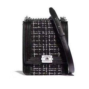 Chanel Women Boy Handbag in Tweed Fabrics and Calfskin Leather-Black