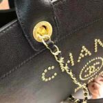 Chanel Women Chanel's Large Tote Shopping Bag in Grained Calfskin Leather-Black - Bild 8