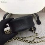 Chanel Women Classic Clutch with Chain in Grained Calfskin Leather-Black - immagine 10