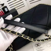 Chanel Women Flap Bag in Satin Leather-Black (1)