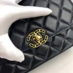 Chanel Women Flap Bag with Top Handle in Lambskin Leather - Bild 7