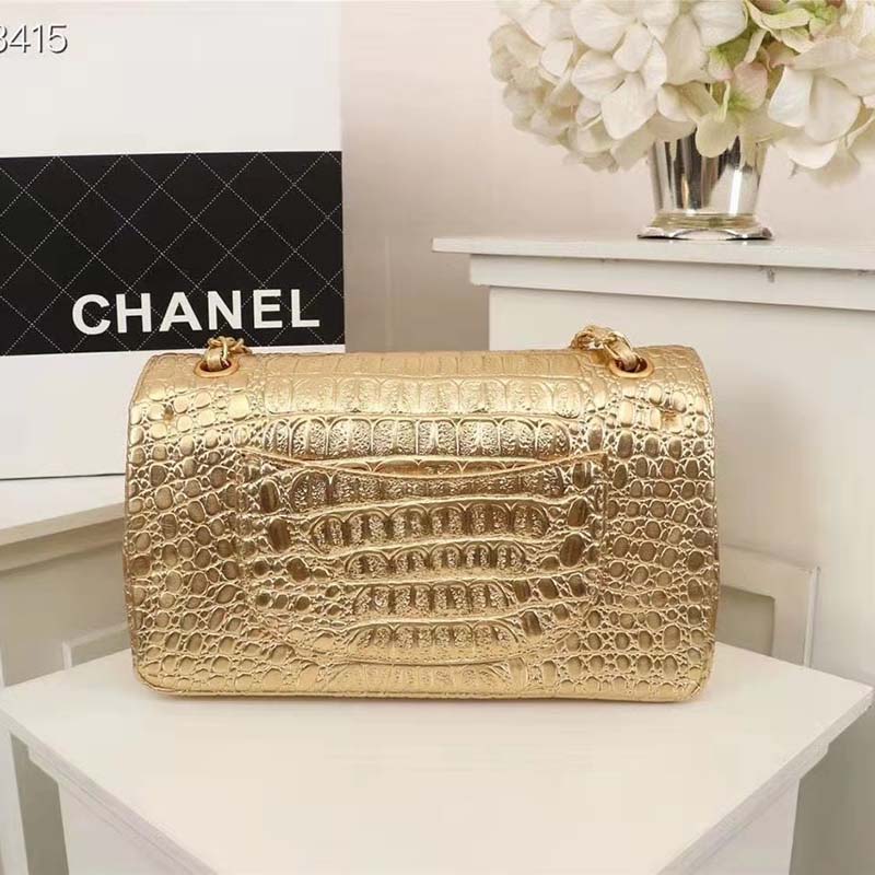 Chanel Metallic Gold Mini Flap Bag, Women's Fashion, Bags & Wallets,  Cross-body Bags on Carousell