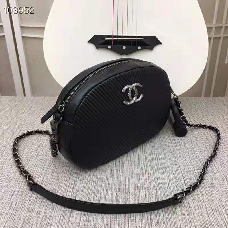 Chanel Women Small Camera Case in Lambskin Leather-Black - LULUX