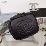 Chanel Women Drawstring Bag in Lambskin Leather-Black - Bild 6