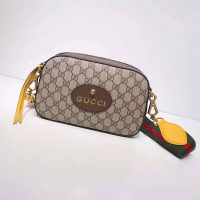 Gucci GG Women GG Supreme Messenger Bag in GG Supreme Canvas-Brown (1)