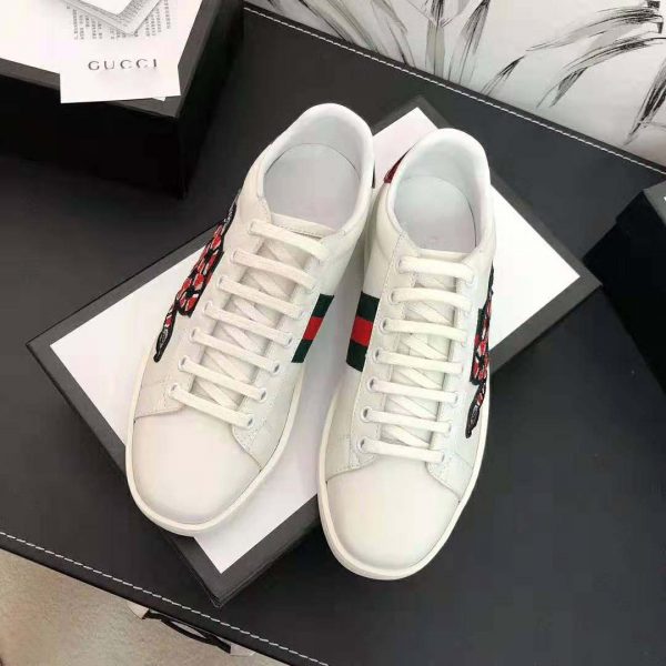 Gucci Men Ace Embroidered Sneaker with Embroidered Kingsnake Appliqué-White (2)