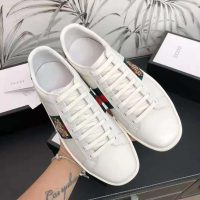 Gucci Men Ace Embroidered Sneaker with Embroidered Tiger Appliqué-White (1)