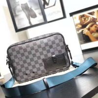 Louis Vuitton LV Men Alpha Messenger in Classic LV Damier Graphite Canvas-Grey (1)