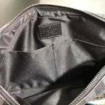 Louis Vuitton LV Men Alpha Messenger in Classic LV Damier Graphite Canvas-Grey - immagine 9