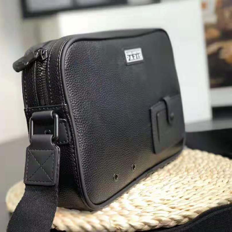 Alpha messenger leather satchel Louis Vuitton Black in Leather - 32162750