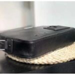 Louis Vuitton LV Men Alpha Messenger in Dark Silver Taurillon Leather-Black - immagine 6