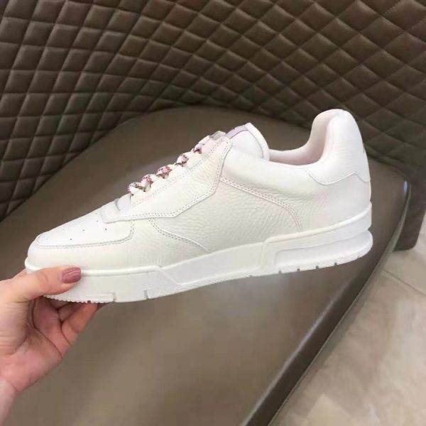 Louis Vuitton LV Men LV Trainer Sneaker Shoes White (8)