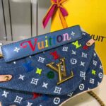 Louis Vuitton LV Women New Wave Chain Bag MM-Blue – Bild 6