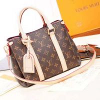 Louis Vuitton LV Women Soufflot MM Bag-Brown (1)