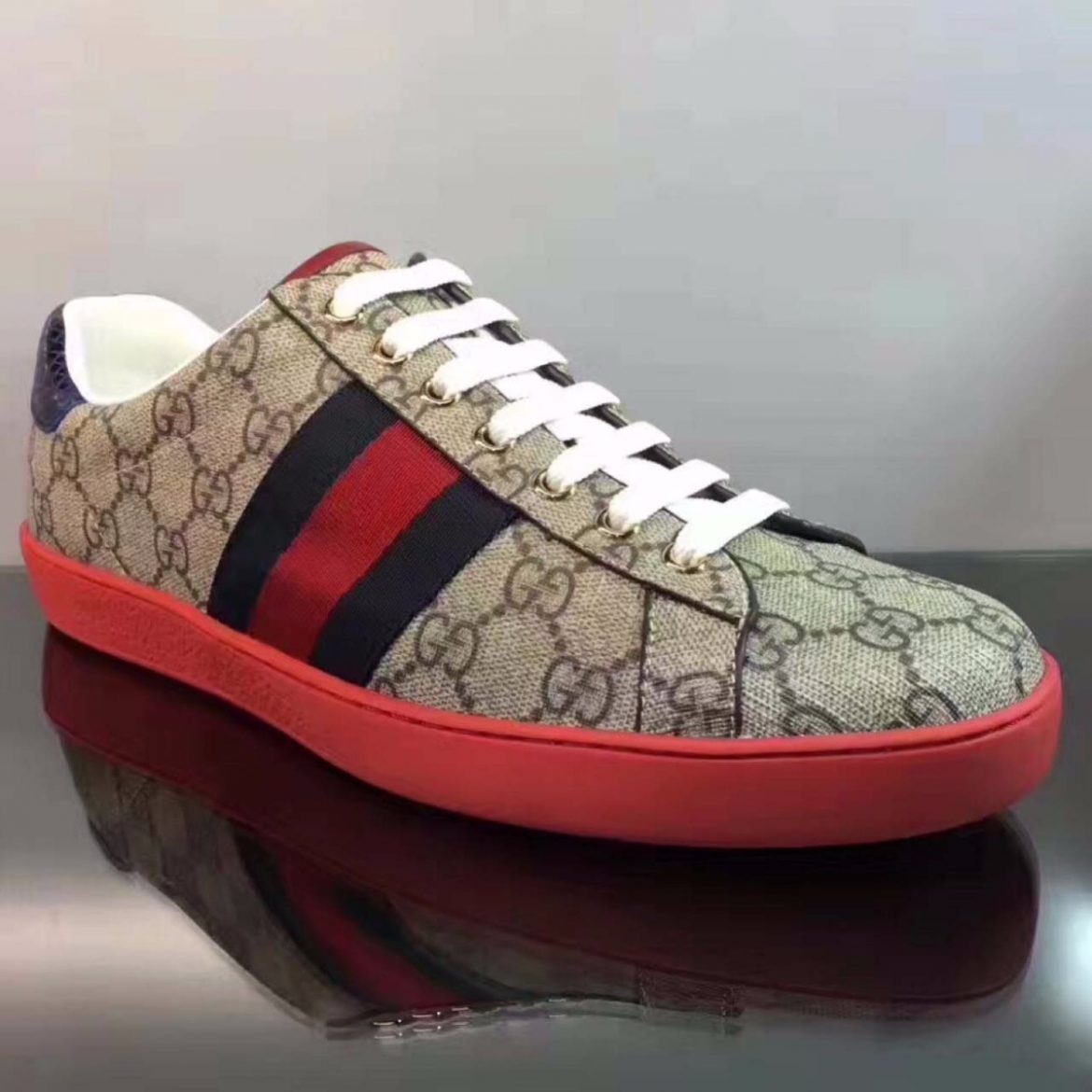 Gucci Men Ace GG Supreme Canvas Sneaker Shoes-Red - LULUX