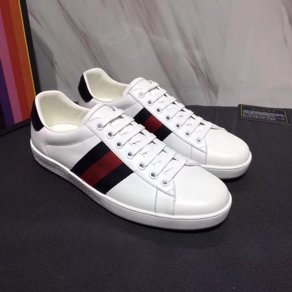 gucci_men_ace_low-top_sneaker_shoes_in_leather_with_web-navy_blue_3__1