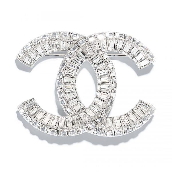Chanel Women Brooch in Metal & Diamantés-White