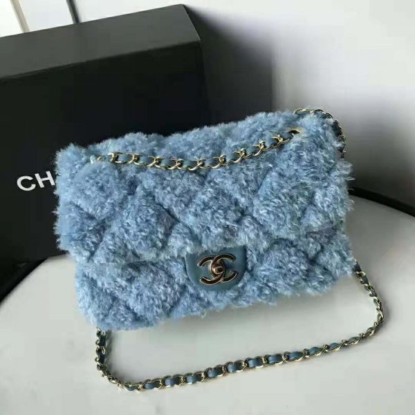 Chanel Women Flap Bag in Shearling Lambskin Leather-Blue (3)